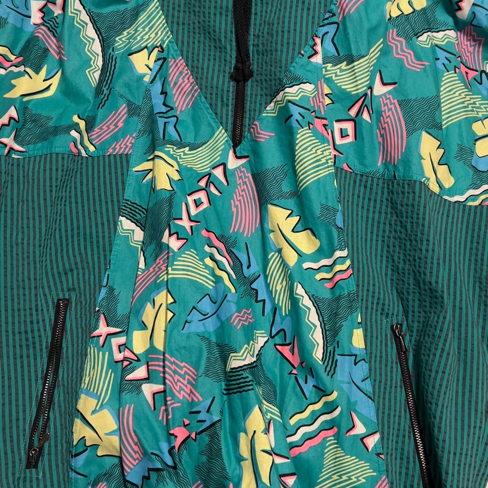 Colorful Geometric Patterned Jacket